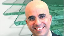 דני טל הממונה על היטלי סחר, משרד הכלכלה: זכוכית שטוחה המיובאת מטורקיה נמכרת בישראל במחירי היצף