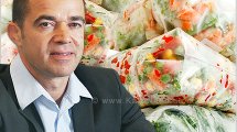 עמית לנג, מנכל משרד הכלכלה והתעשייה ברקע: ירקות קפואים