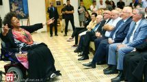 ג’סי נורמן, בעת ביקורה בישראל זמרת האופרה נגד החרם על ישראל | צילום: ארכיון
