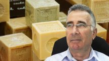 ממונה על התקינה במשרד הכלכלה והתעשייה, מר יעקב וכטל; ניתן לייבא סבון תמרוקים על בסיס הצהרת יבואן בלבד