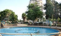 גני מגדיאל הוד השרון | עיבוד צילום: שולי סונגו ©