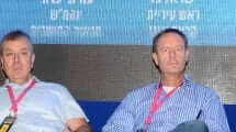 אופיר פינס, ראש המכון לשלטון המקומי בעיר הנדלן של מרכז הבנייה הישראלי  | צילום: איתמר סיידא | עיבוד צילום: שולי סונגו ©