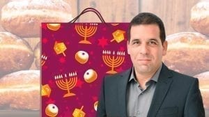 ג'וש גולדשמיד, מנכל המועצה לצרכנות שמצאה פערים משמעותיים במחירי מוצרים לחג החנוכה | עיבוד: שולי סונגו©
