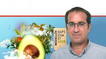 גיורא מרום מנכל חקלאי גרנות ברקע הזמנה לקונגרס האבוקדו העולמי CorpoHass בקולומביה | צילום: אריאל ואן סטרטן | עיבוד צילום ממחושב: שולי סונגו©