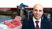 דני טל מנהל מינהל היבוא ויושב ראש ועדת המכסות של משרד הכלכלה; ברקע: בשר טחון טרי | עיבוד צילום: שולי סונגו
