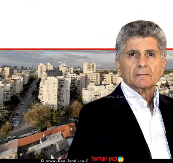 יושב ראש תנועת אומץ, התנועה למען צדק חברתי ומשפטי מר פליצ׳ה (פנחס) פלד ברקע: שכונת תל גיבורים בחולון | עיבוד ממחושב: שולי סונגו ©