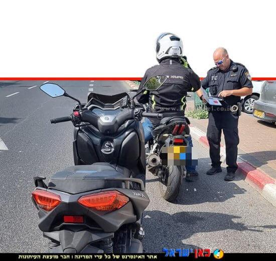 פעילות אכיפה ממוקדת של המשרד להגנת הסביבה, בטבריה, יחד עם המשטרה כנגד כלי-רכב ואופנועים המרעישים ומזהמים את האוויר באופן חריג | צילום: המשרד להגנת הסביבה | עיבוד צילום: שולי סונגו©