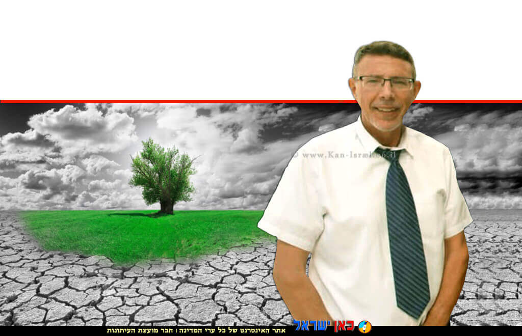 יעקב פולג סמנכל בכיר לסחר חוץ במשרד החקלאות ופיתוח הכפר ברקע: הדמייה ל-חקלאות מדייקת | צילום: מיכאל דימנשטיין, לע"מ | צילום: Depositphotos | עיבוד צילום: שולי סונגו © יעקב פולג סמנכל בכיר לסחר חוץ במשרד החקלאות ופיתוח הכפר ברקע: הדמייה ל-חקלאות מדייקת | צילום: מיכאל דימנשטיין, לע"מ | צילום: Depositphotos | עיבוד צילום: שולי סונגו ©