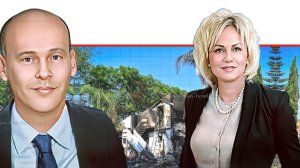 היועצת המשפטית לממשלה עורכת דין גלי בהרב-מיארה ופרקליט המדינה עורך דין עמית אַיסמן, ברקע: מראות הרס בקיבוץ בארי, מלחמת חרבות ברזל | צילום: קובי גדעון, לע"מ | עיבוד: Photolab | עיבוד צילום: שולי סונגו ©