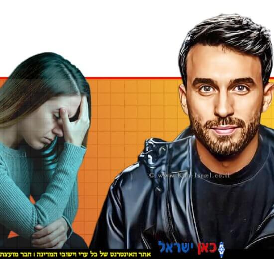 זמר מושיקו מור, שר בסגנונות הפופ והמזרחית צילום: שי פרנקו (ויקיפדיה) רקע תמונה שנוצרה ב-Gemini- google-com, בינה מלאכותית | עיבוד: Photolab | עיבוד צילום: שולי סונגו ©