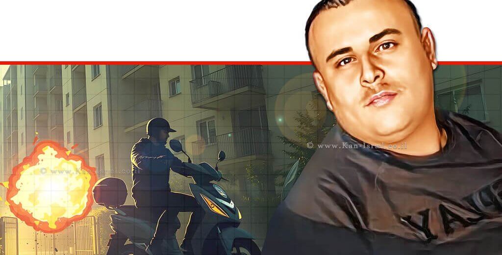 אביאור פרטוש ברקע: הדמייה גבר רכוב על גבי קורקינט חשמלי מוציא מכיסו רימון ומשליך אותו | הדמייה: בינה מלאכותית, 123rf-com | עיבוד: Photolab | עיבוד צילום: שולי סונגו ©