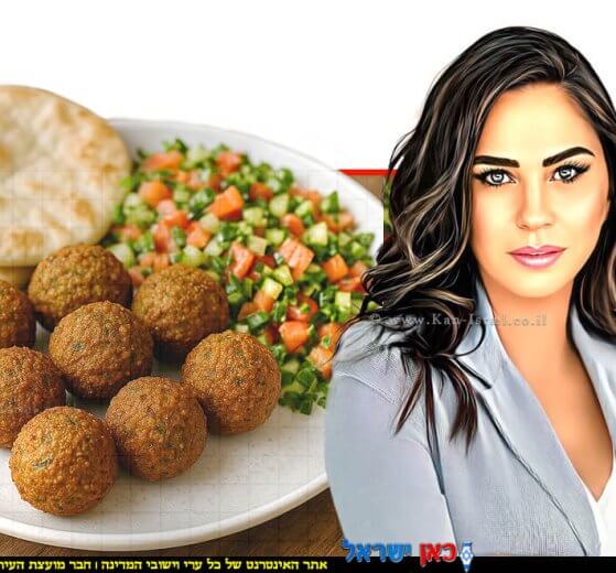 חלי ממן מייסדת קבוצות תמיכה לאורח חיים בריא, לרגל יום הפלאפל הבינל' |ברקע: מנת פלאפל | צילום רונן פדידה | הדמייה באמצעות בינה מלאכותית של Gemini Google | עיבוד: Photolab | עיבוד צילום: שולי סונגו©