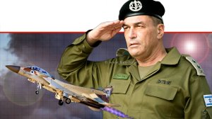 רב אלוף אייל זמיר הרמטכ"ל ברקע: מטוס קרב של חיל האוויר | צילום: דובר צה"ל | עיבוד: Photolab | עיבוד צילום: שולי סונגו©