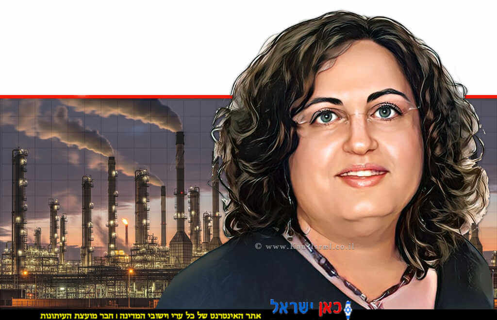 מנהלת מחוז חיפה של משרד הגנת הסביבה הגב' דורית זיס | ברקע: בתי הזיקוק | צילום: ארכיון | עיבוד: Photolab | עיבוד צילום: שולי סונגו©