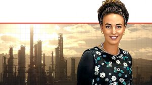 השרה להגנת הסביבה עידית סילמן האם תושבי מפרץ חיפה הופקרו שוב לזיהום מסכן חיים | ברקע: בתי הזיקוק בחיפה | צילום ארכיון© אילן מלסטר | עיבוד: Photolab | עיבוד צילום: שולי סונגו©