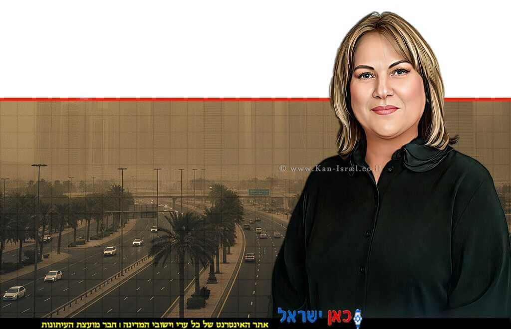 ד"ר לבנה קורדובה-ביז'ונר מנהלת מערך ניטור אוויר ארצי במשרד להגנת הסביבה ברקע: אבק | צילום: שלומי אמסלם לע"מ | הדמייה של בינה מלאכותית של Gemini Google | עיבוד צילום: שולי סונגו©