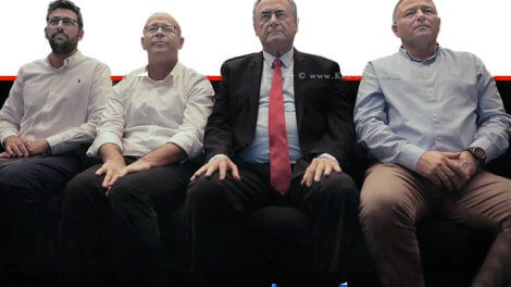 שר הביטחון בכנס המטה הלאומי ללוחמה כלכלית בטרור לצד ראש השב"כ וראש המוסד, ראש ה’מט״ל‘ הנכנס | צילום: משרד הביטחון | עיבוד: Gemini Google | עיצוב: שולי סונגו©