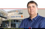 עו"ד משה (מויש) לוי (56),נבחר לכהן בתפקיד מנכ"ל עיריית נתניה | עיבוד: Gemini Google | עיצוב: שולי סונגו©