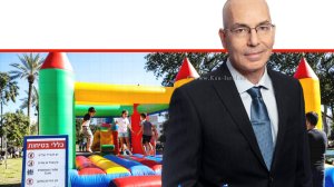 מנכ"ל מכון התקנים הישראלי הוא ד"ר גלעד גולוב ברקע מתקן מתנפח לילדים | עיבוד: Gemini Google | עיצוב: שולי סונגו©