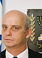 מבזקים: שוהה בלתי חוקי שהתחזה לבעל דוכן שווארמה חרדי בנתניה - נעצר ע