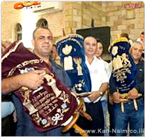 מוצאי חג שמחת תורה: בתי חב"ד, ייערכו הקפות שניות ברחבי הארץ מוצאי חג שמחת תורה: בתי חב"ד, ייערכו הקפות שניות ברחבי הארץ