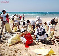 תושבי חדרה והסביבה ישתתפו היום במבצע ניקיון חופים במפרץ הסיני