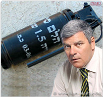 חדרה: רימון הלם, הושלך לעבר ביתו של אחד ממגישי הבג