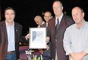 פרס שר הפנים על הצטיינות בניהול כספי הוענק למועצה אזורית עמק חפר