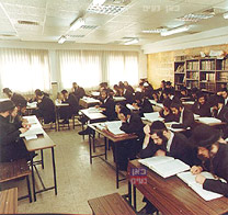 מדוע מתמהמהת הבדיקה בנוגע לכוללים בנתניה?