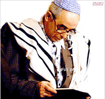 בבתי הכנסת בנתניה נלחמים על כל כיסא פנוי