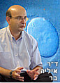 למרות הירידה באיכות הזרע בגיל מבוגר פוריותו של הגבר לא נפגעת בהפריה חוץ גופית