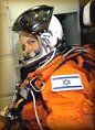 1.2.03 אילן רמון בדרך לטיסה / ההתרסקות 02